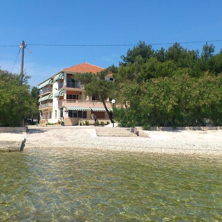 Guest House Malenica Sukošan المظهر الخارجي الصورة